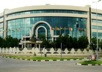 ECOWAS Plans to Scrap Air Ticket Taxes to Cut West Africa’s High Flight Costs